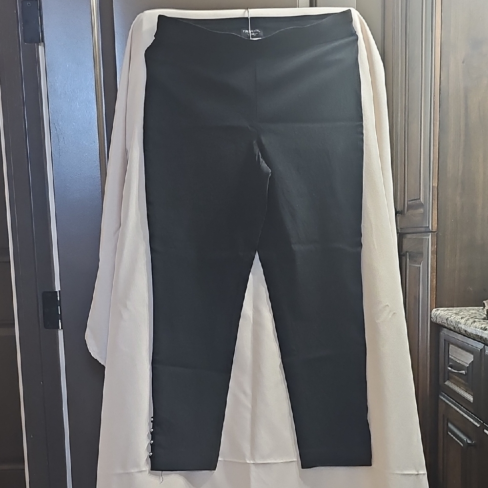 Black Ankle & Cropped Pants